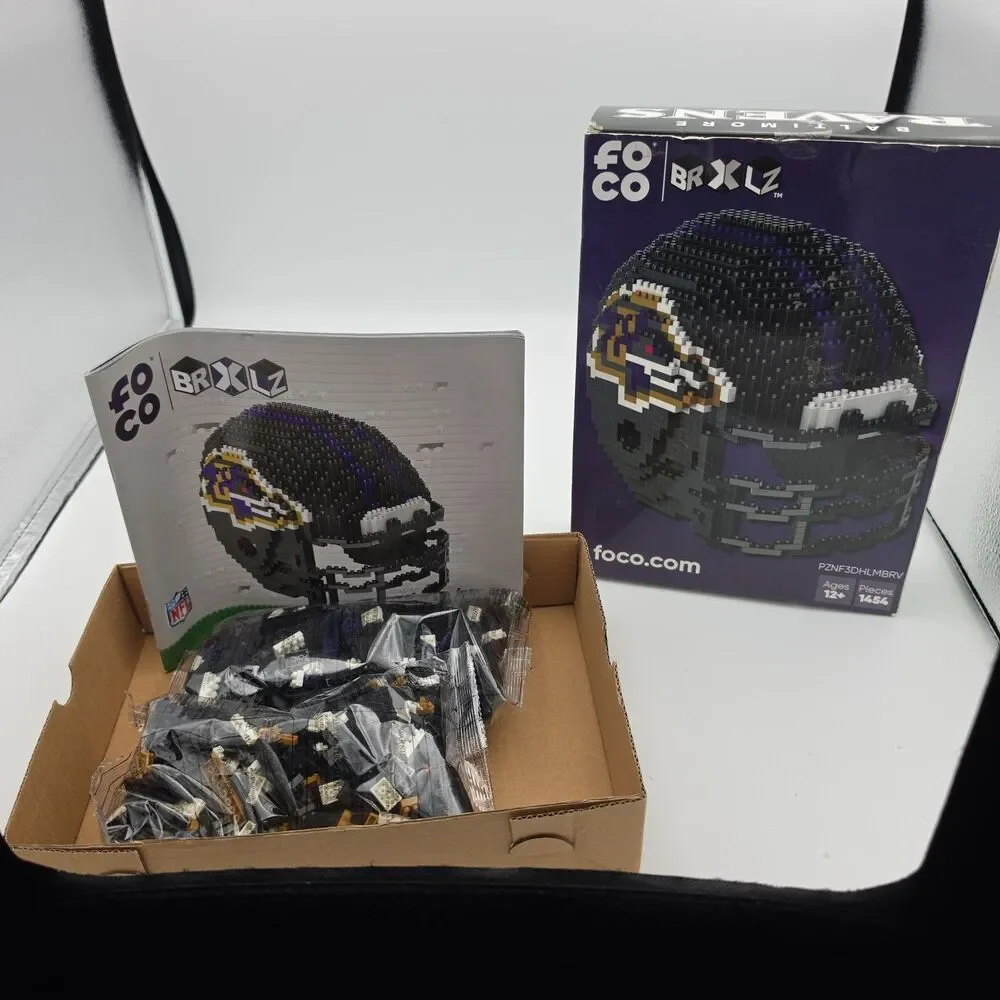 FOCO BRXLZ Baltimore Ravens 3D Helmet Building Block Set 1456 Pc Open Box